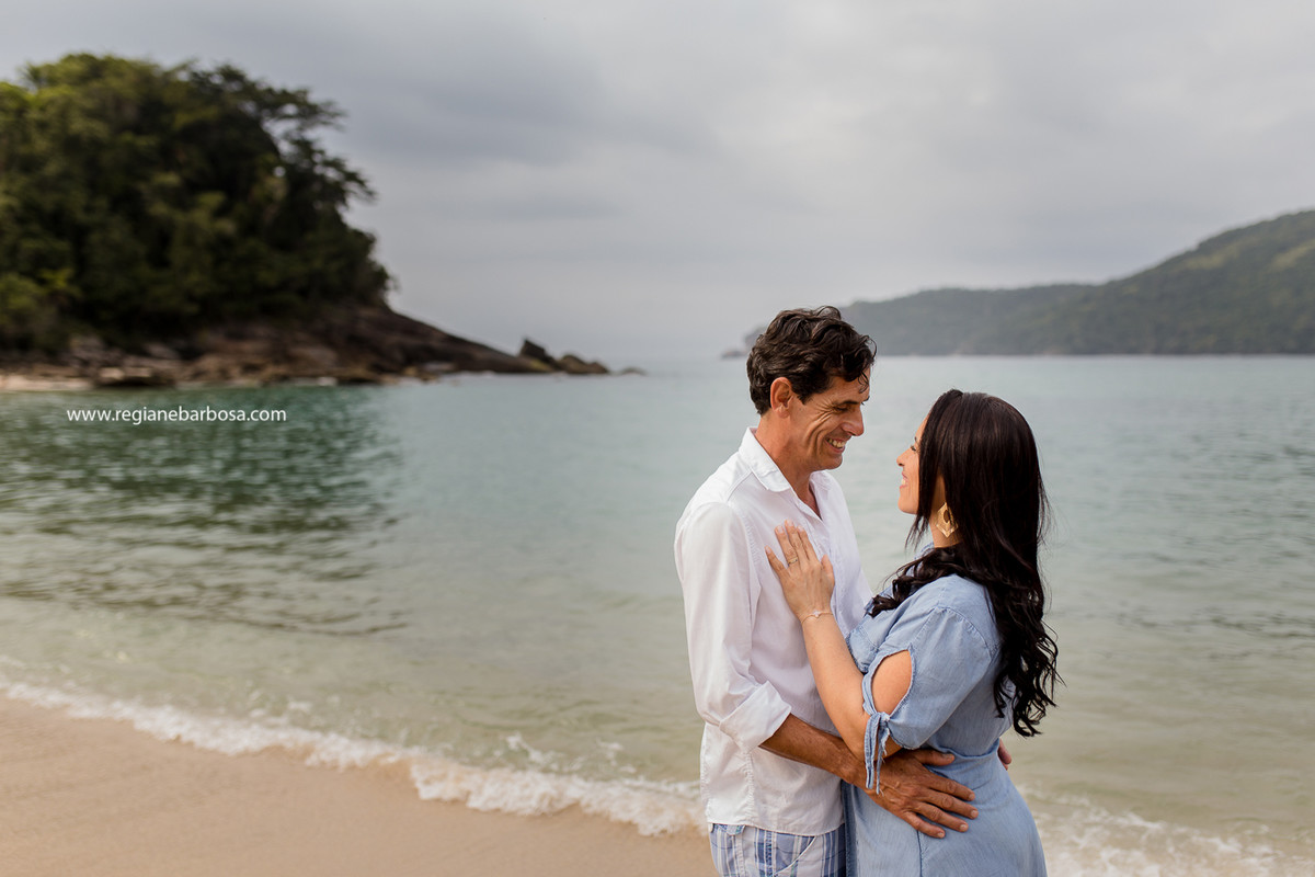 Ensaio Casal Trindade Paraty RJ Regiane Barbosa Fotografia Vale do paraíba