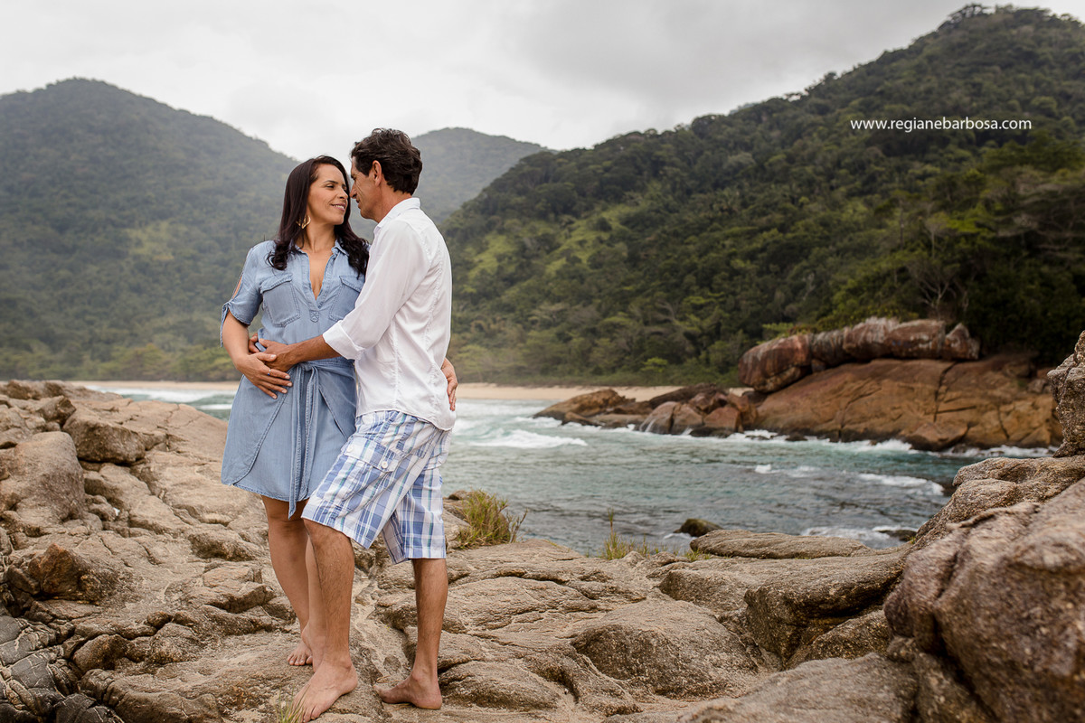 Ensaio Casal Trindade Paraty RJ Regiane Barbosa Fotografia Vale do paraíba
