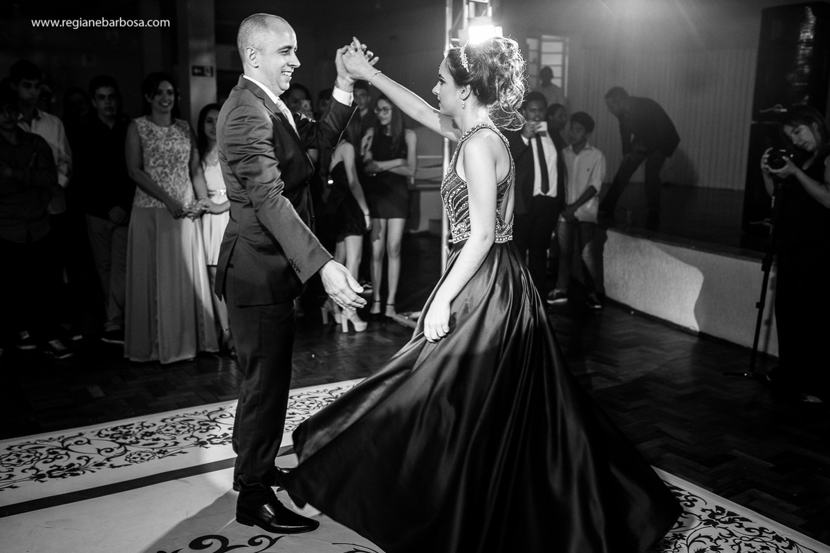 Festa de Debutante clube literario Cachoeira Paulista sp fotografa Regiane Barbosa