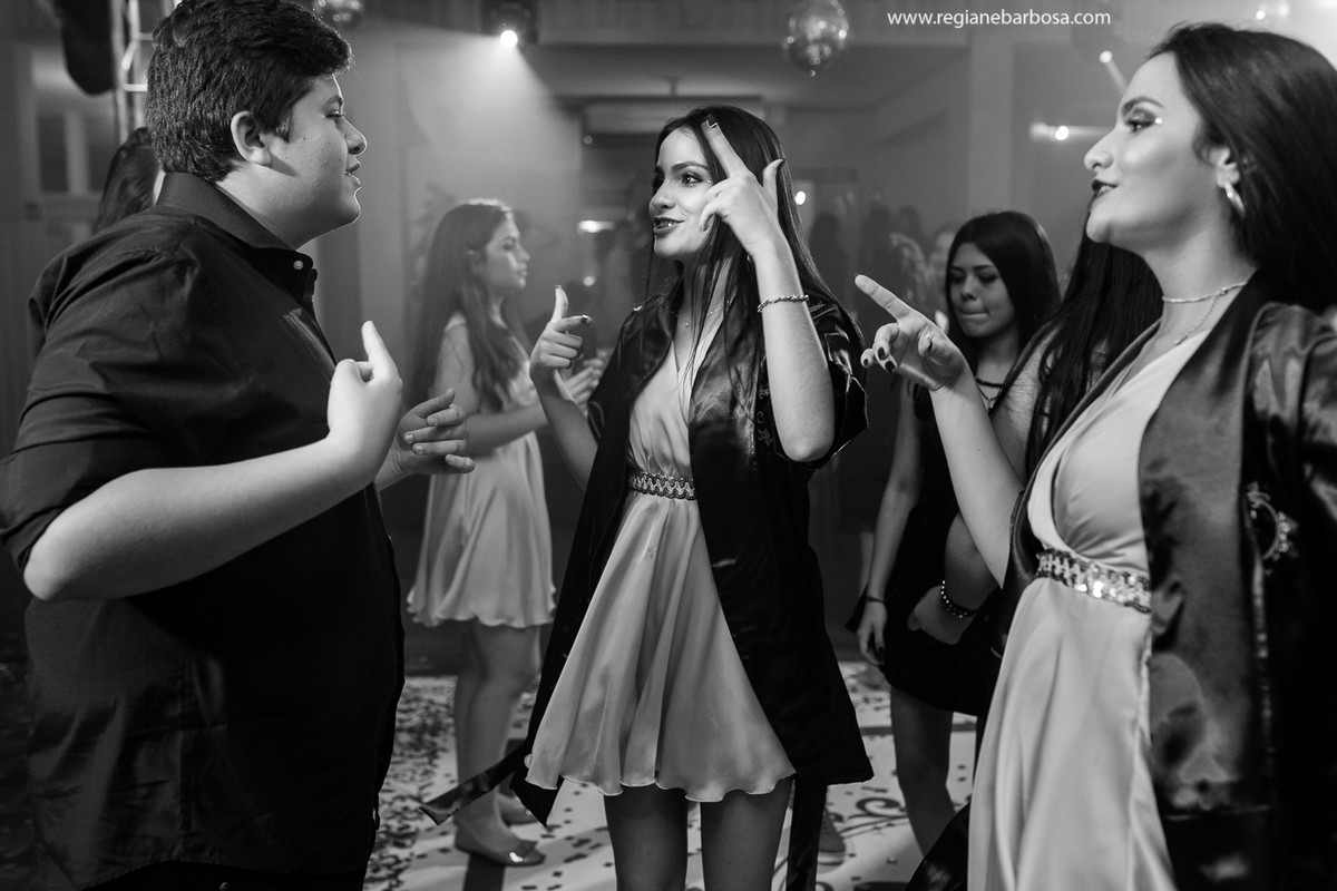Festa de Debutante clube literario Cachoeira Paulista sp fotografa Regiane Barbosa