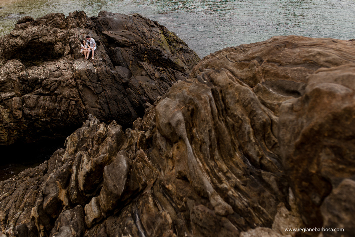 Fotografia de Casal Paraty Trindade RJ Regiane Barbosa Fotografa Vale do Paraiba