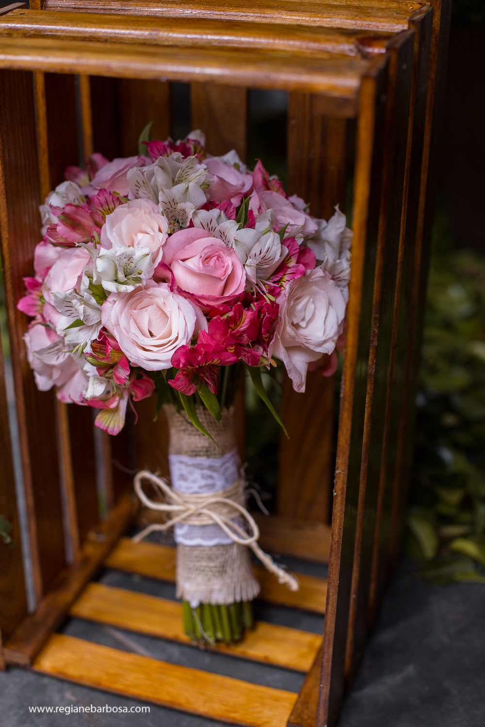 Casamento Pousada Flor da Serra Cruzeiro SP Fotografa Regiane Barbosa Casamento no campo