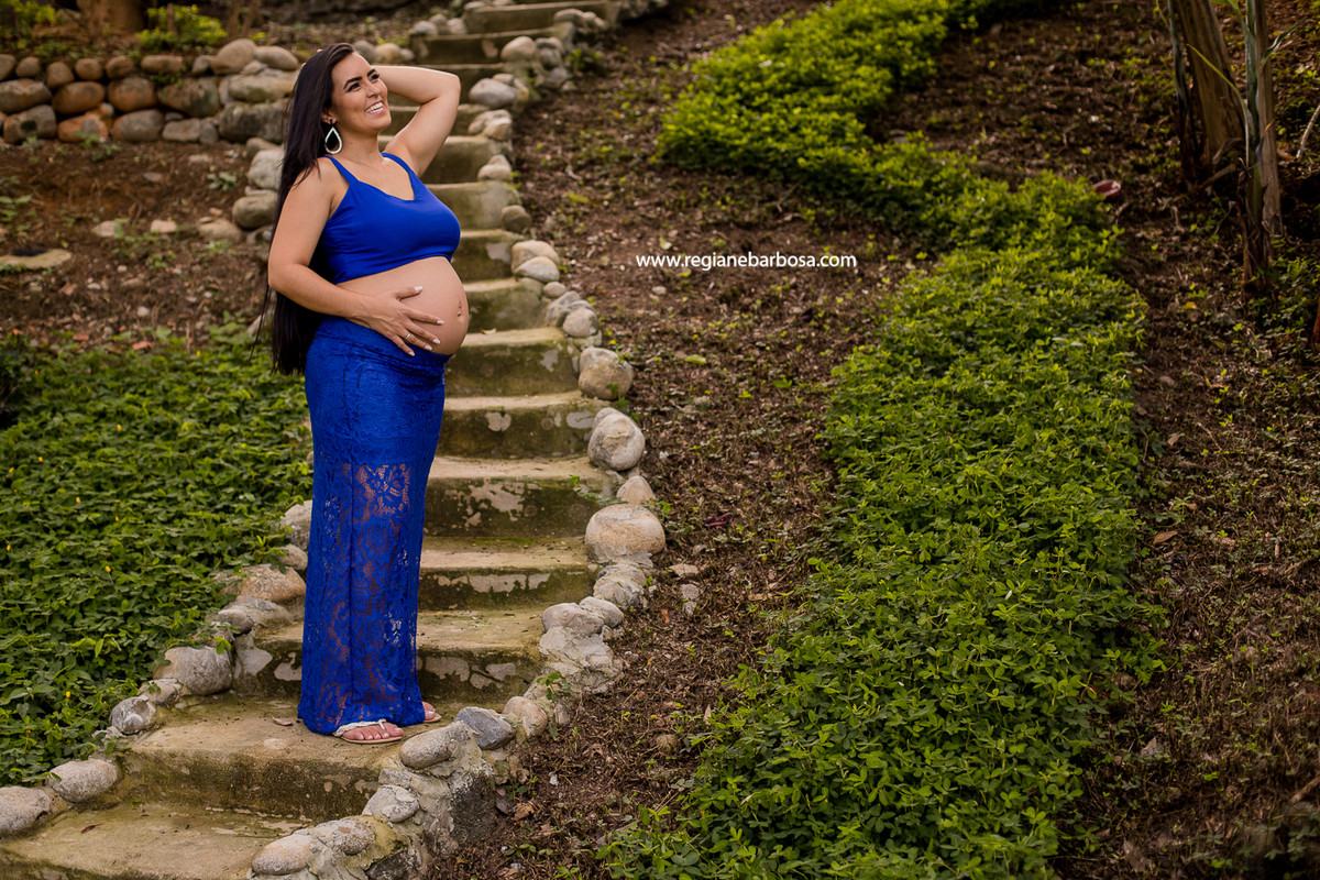 Gestacao fotografia de gestante em cruzeiro ao ar livre natureza espontaneidade regiane barbosa fotografia