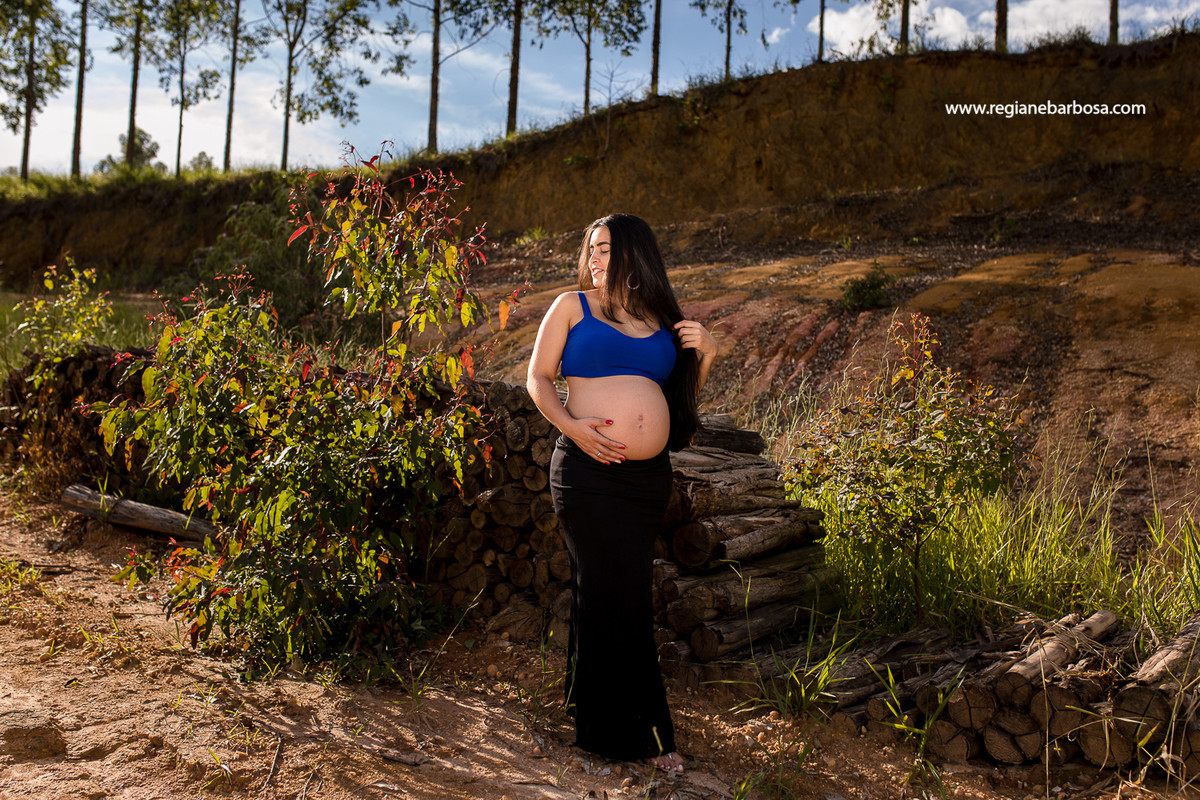 Gestacao fotografia de gestante em cruzeiro ao ar livre natureza espontaneidade regiane barbosa fotografia