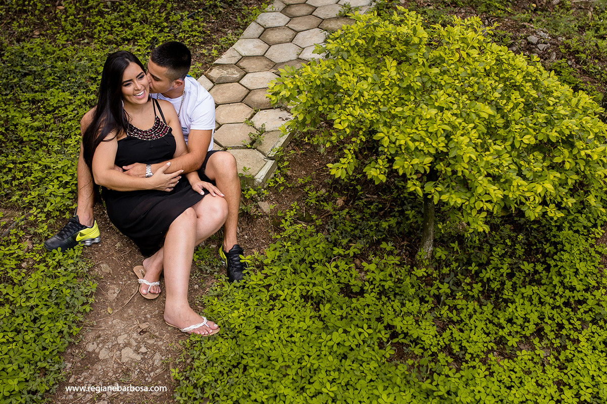 Gestacao fotografia de gestante em cruzeiro ao ar livre natureza espontaneidade regiane barbosa fotografia