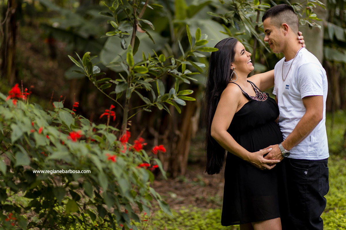 Gestacao fotografia de gestante em cruzeiro ao ar livre natureza espontaneidade regiane barbosa fotografia