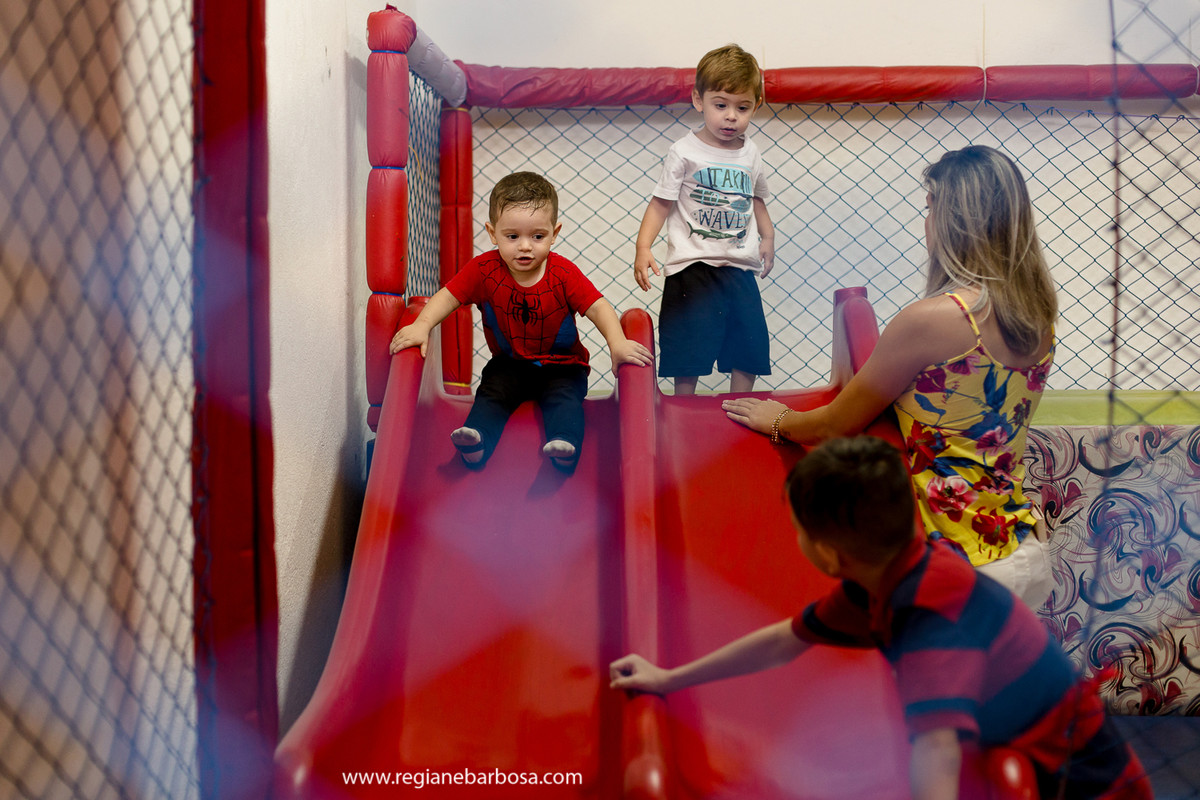 Aniversario infantil homem aranha buffet carinhoso cruzeiro sp Regiane Barbosa fotografia