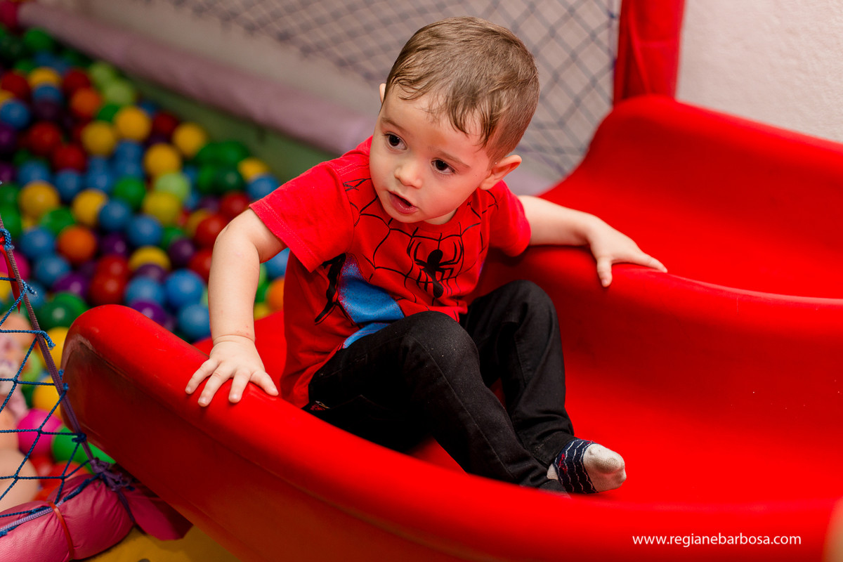 Aniversario infantil homem aranha buffet carinhoso cruzeiro sp Regiane Barbosa fotografia