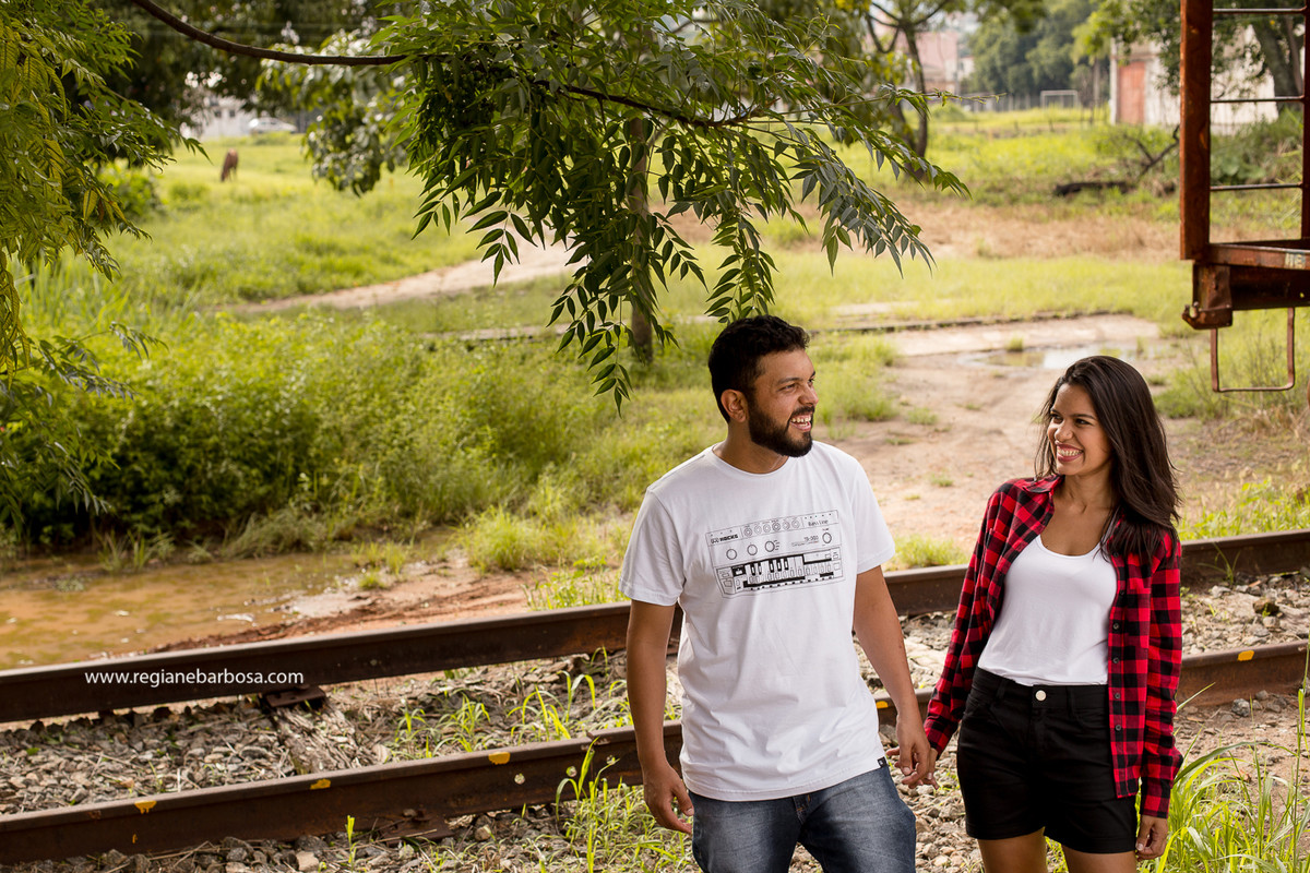 Fotografia de Casal Cruzeiro SP Regiane Barbosa fotografa de casamentos vale do paraiba