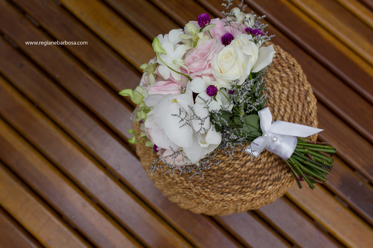 Buque Harumi decoracoes flores nobres Studio Venus Guaratingueta