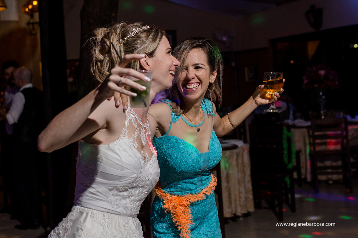 Recepcao recanto VIP guaratingueta Vanessa Buffet decoracao nos rons de rosa flores nobres Regiane Barbosa Fotografia Vale do Paraiba