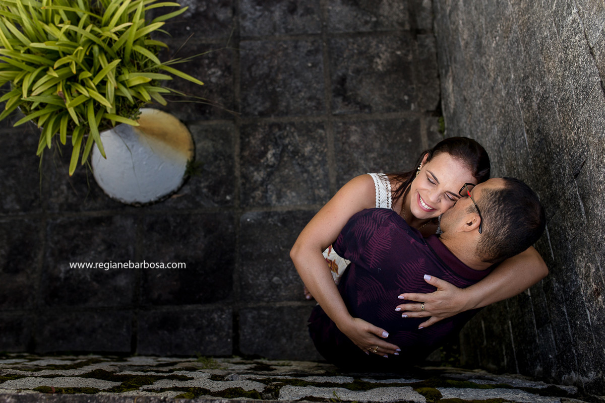 Pousada do Lago Penedo RJ verde fotografia de casal Regiane Barbosa Fotografa de Casamentos