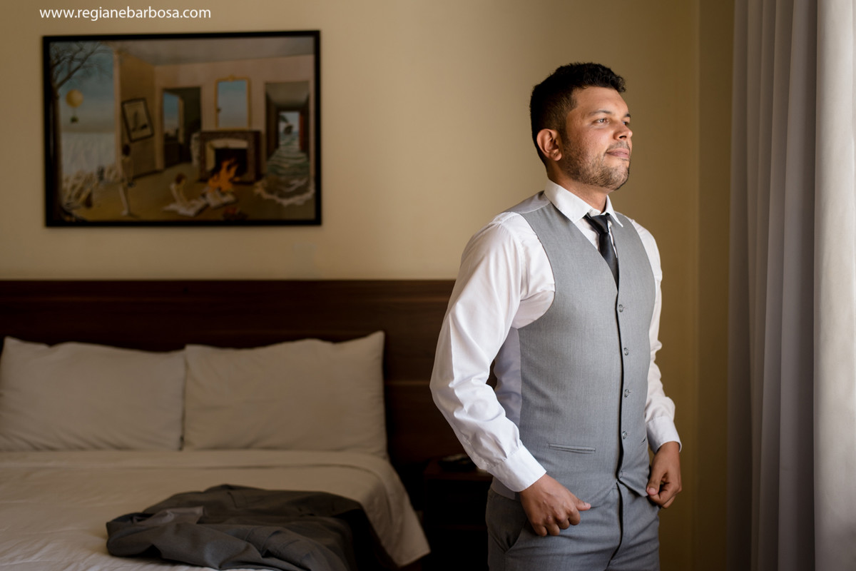 Casamento ao ar livre Cruzeiro SP making of do noivo Fotografa Regiane Barbosa Vale do Paraiba