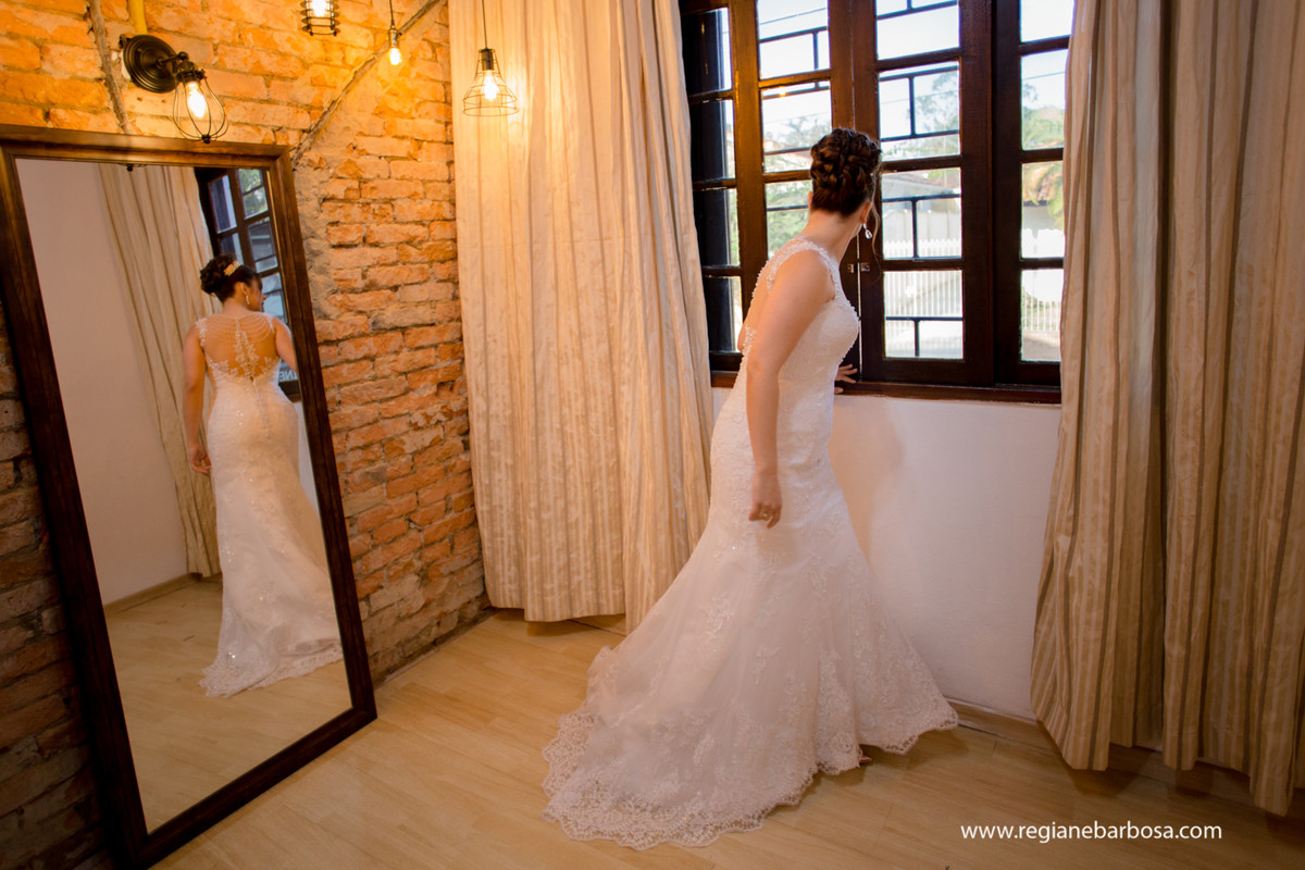 Casamento Igreja Santa Cecilia Cruzeiro SP Festa Hipica Cachoeira Paulista Madrinhas Marsala Danca dos padrinhos Regiane Barbosa Fotografa de Casamentos Vale do Paraiba