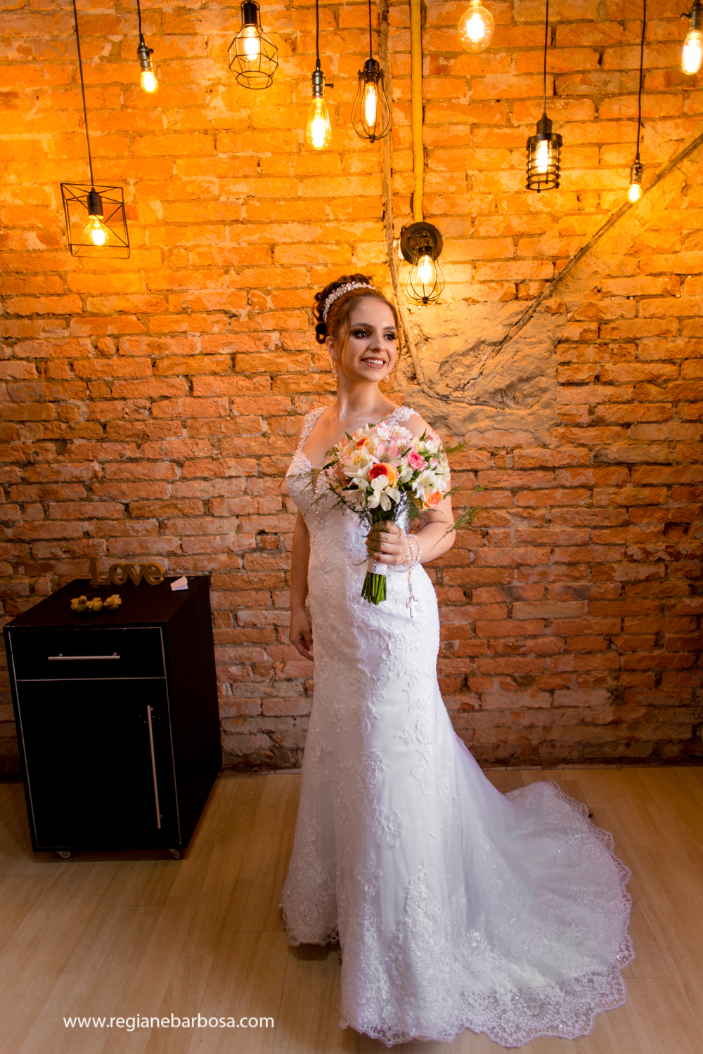 Casamento Igreja Santa Cecilia Cruzeiro SP Festa Hipica Cachoeira Paulista Madrinhas Marsala Danca dos padrinhos Regiane Barbosa Fotografa de Casamentos Vale do Paraiba