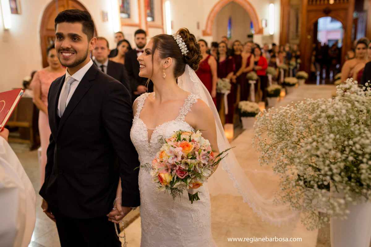 Casamento Igreja Santa Cecilia Cruzeiro SP Festa Hipica Cachoeira Paulista Madrinhas Marsala Danca dos padrinhos Regiane Barbosa Fotografa de Casamentos Vale do Paraiba