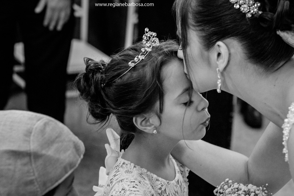 Casamento Igreja Santa Cecilia Cruzeiro SP Festa Hipica Cachoeira Paulista Madrinhas Marsala Danca dos padrinhos Regiane Barbosa Fotografa de Casamentos Vale do Paraiba