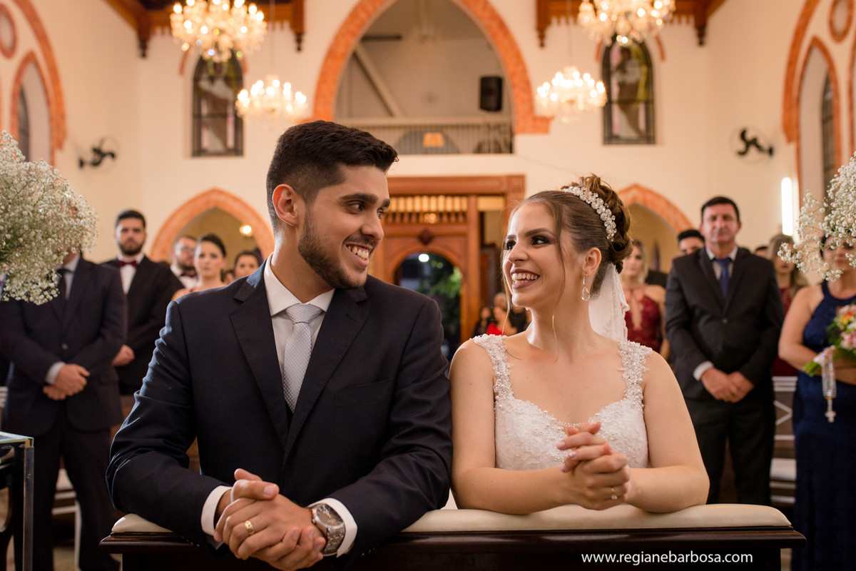 Casamento Igreja Santa Cecilia Cruzeiro SP Festa Hipica Cachoeira Paulista Madrinhas Marsala Danca dos padrinhos Regiane Barbosa Fotografa de Casamentos Vale do Paraiba
