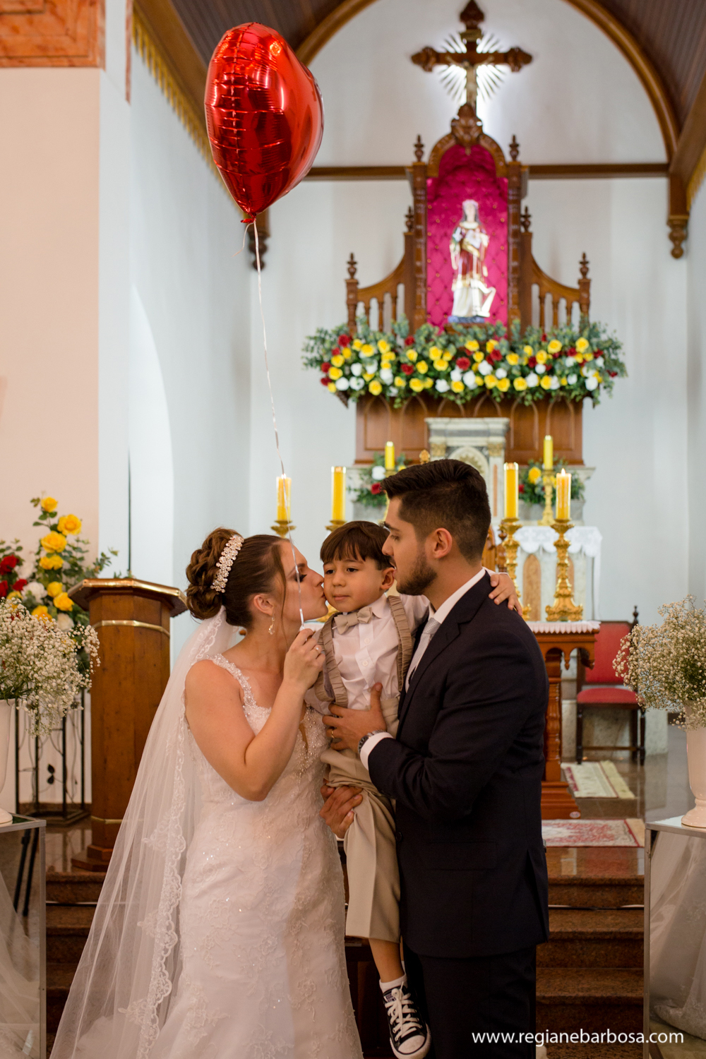 Casamento Igreja Santa Cecilia Cruzeiro SP Festa Hipica Cachoeira Paulista Madrinhas Marsala Danca dos padrinhos Regiane Barbosa Fotografa de Casamentos Vale do Paraiba
