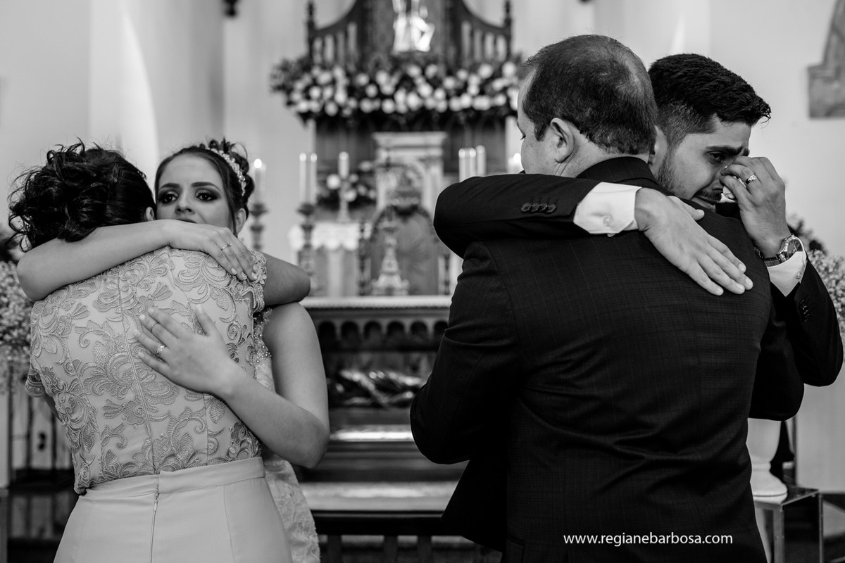 Casamento Igreja Santa Cecilia Cruzeiro SP Festa Hipica Cachoeira Paulista Madrinhas Marsala Danca dos padrinhos Regiane Barbosa Fotografa de Casamentos Vale do Paraiba