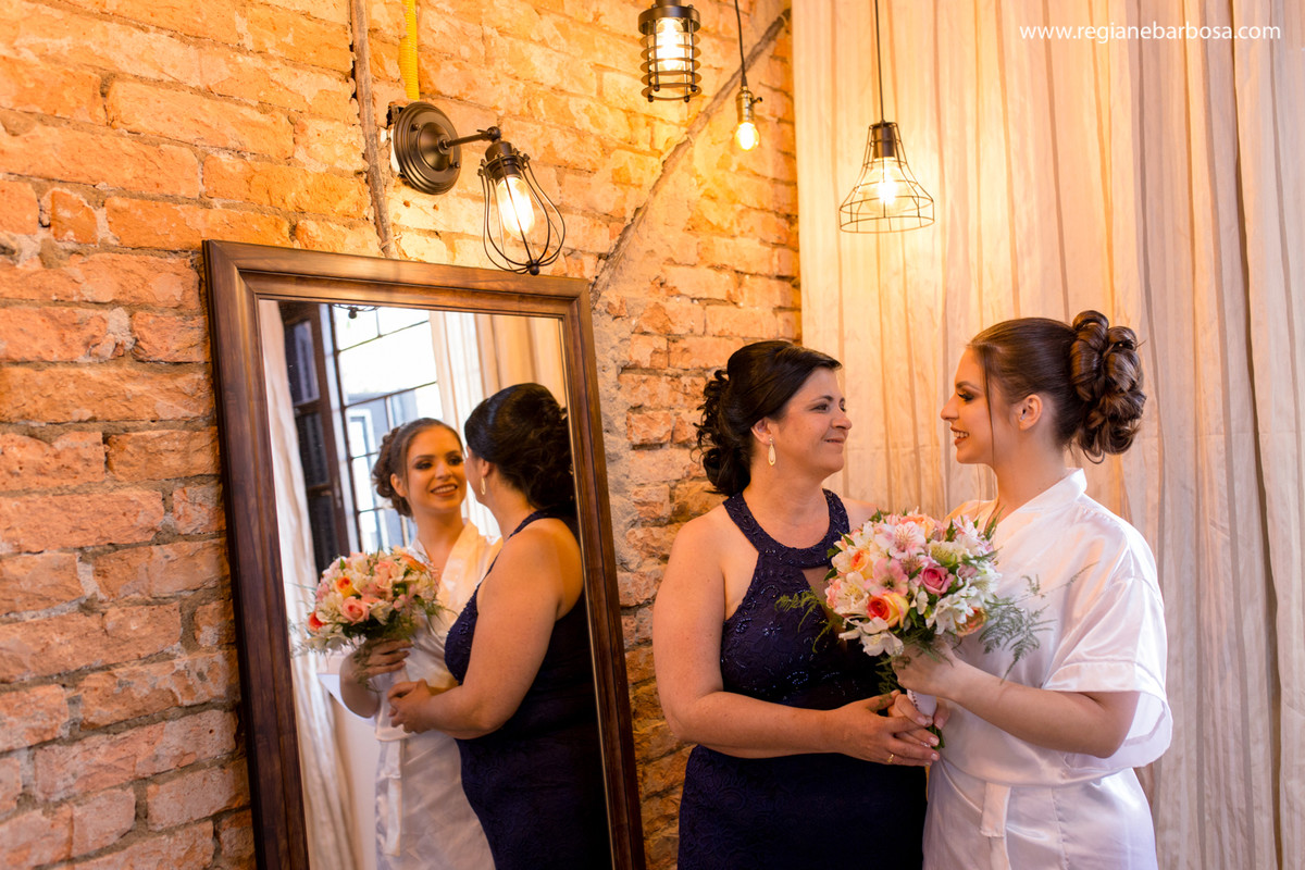 Casamento Igreja Santa Cecilia Cruzeiro SP Festa Hipica Cachoeira Paulista Madrinhas Marsala Danca dos padrinhos Regiane Barbosa Fotografa de Casamentos Vale do Paraiba