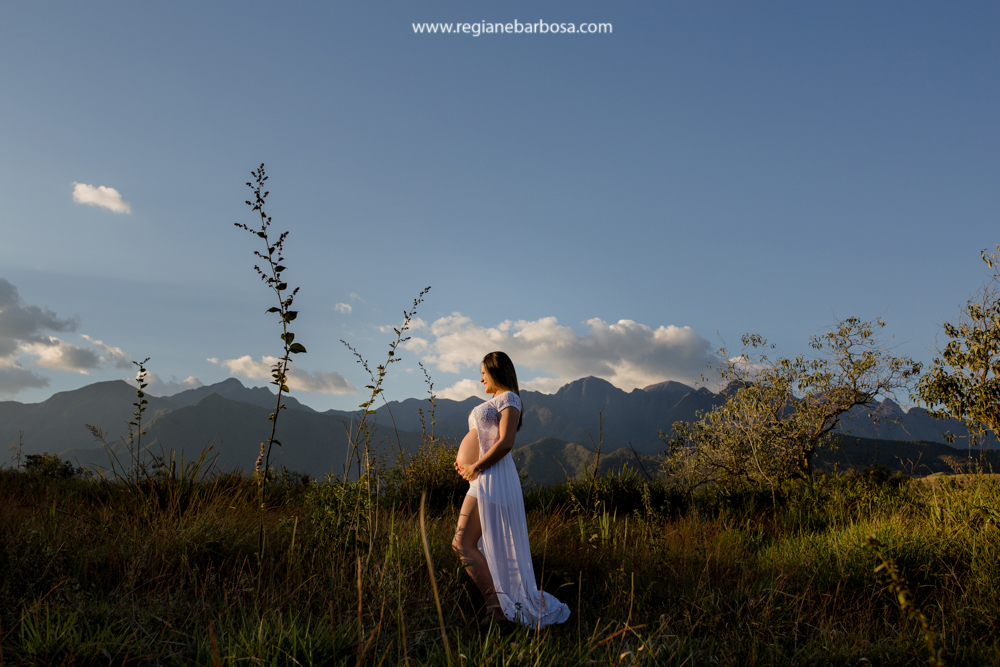 Ensaio gestante Regiane Barbosa Fotografia Vale do Paraiba espontaneidade e beleza gravidos