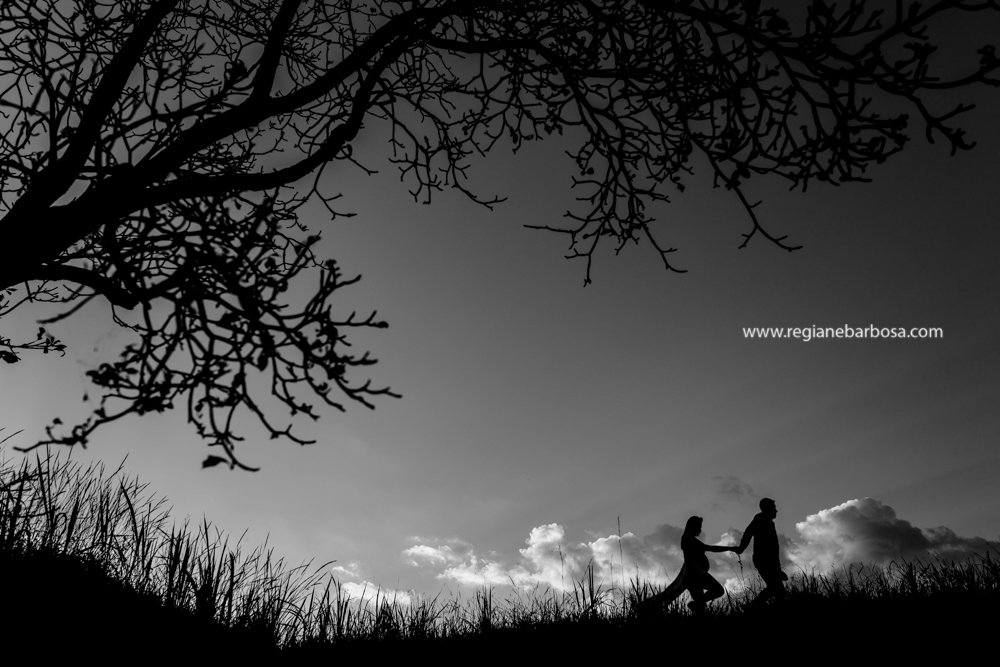 Ensaio gestante Regiane Barbosa Fotografia Vale do Paraiba espontaneidade e beleza gravidos