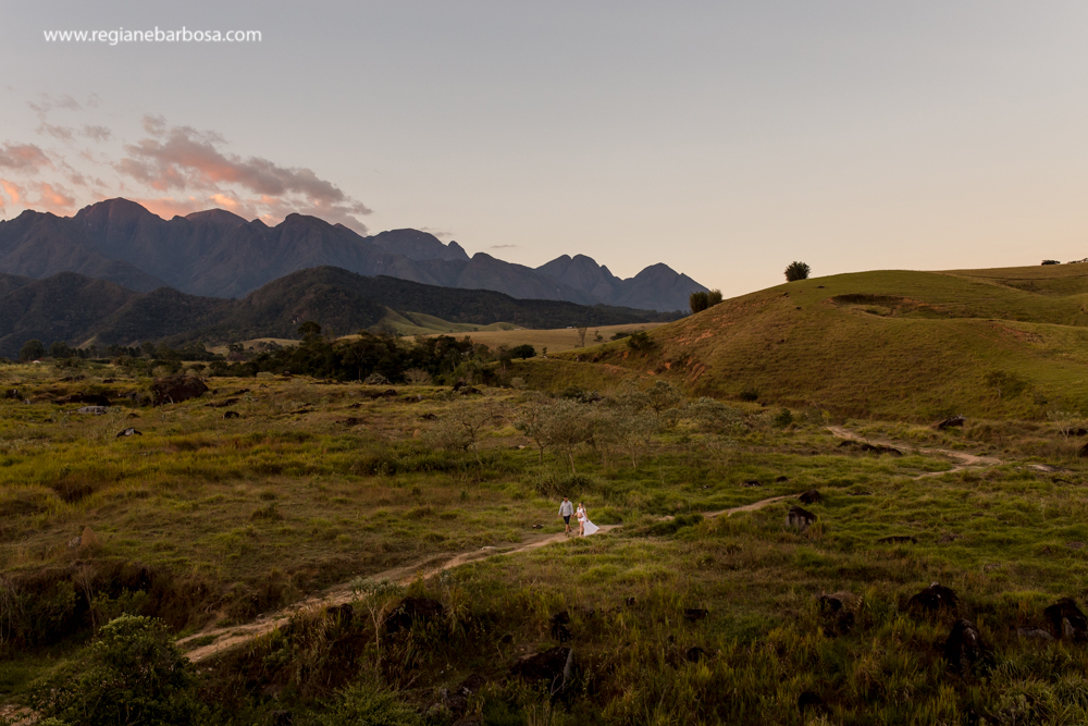 Ensaio gestante Regiane Barbosa Fotografia Vale do Paraiba espontaneidade e beleza gravidos