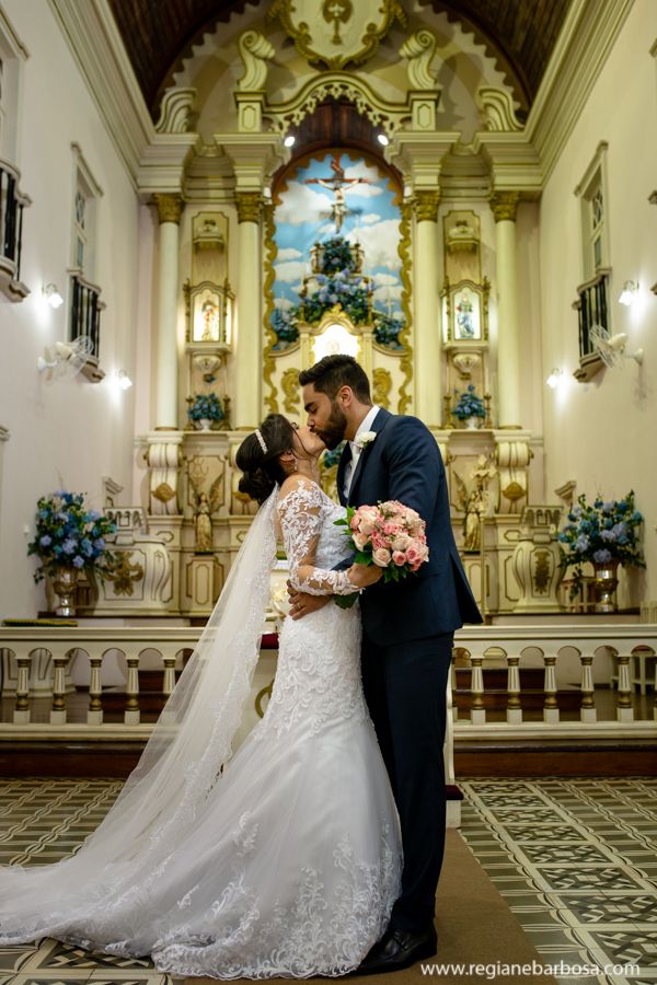 primeiro beijo de casados