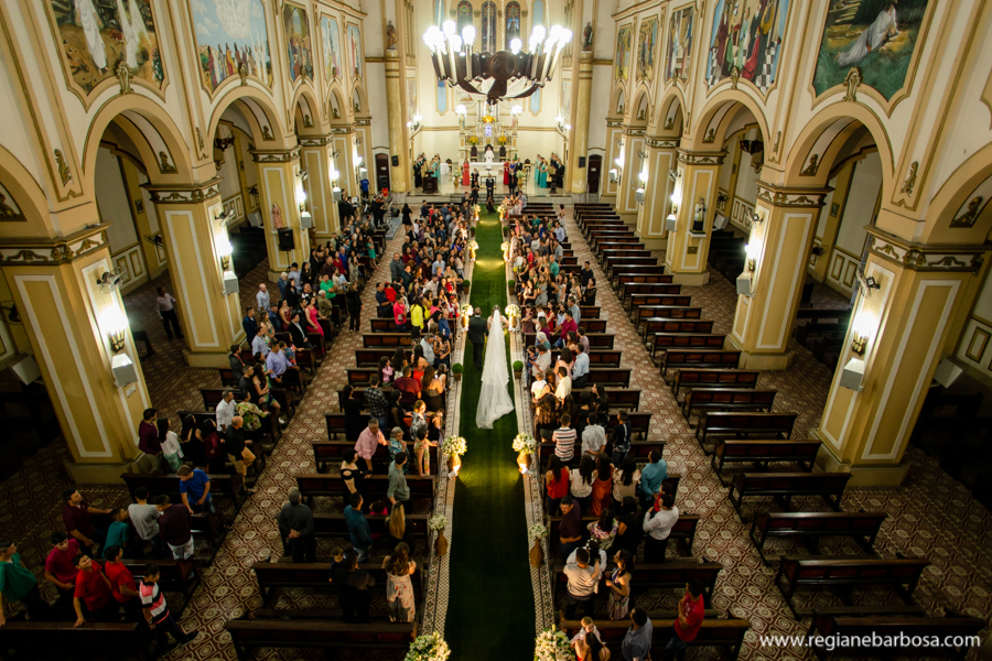 entrada da noiva com seu pai