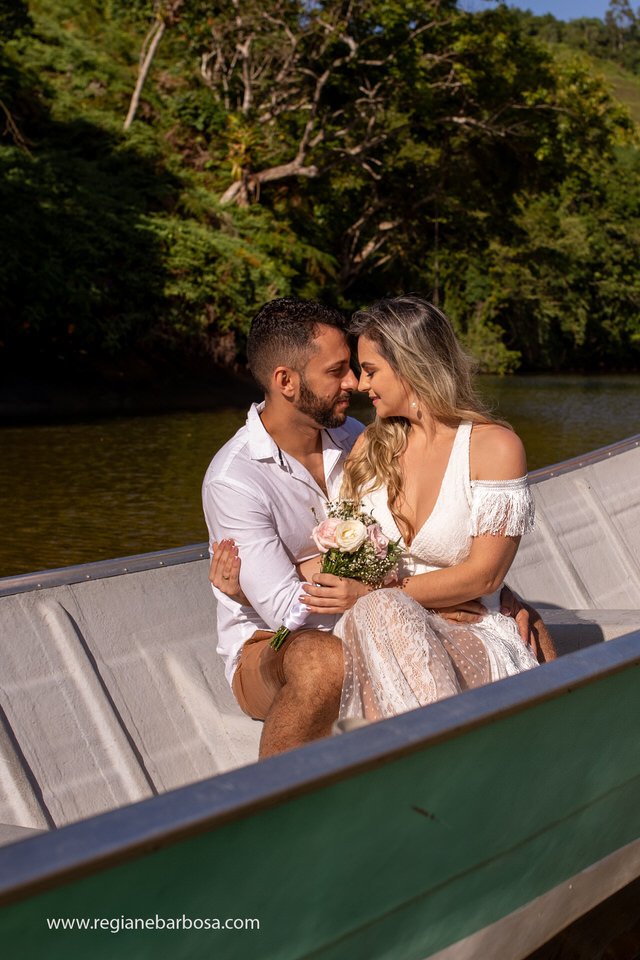 Ensaio pre casamento ubatuba praia do prumirim canoa