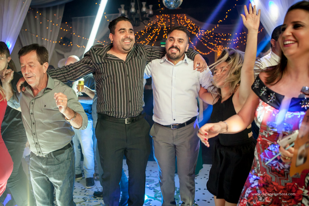 Debutante decoração azul tiffany e amarelo moveis espelhados de bom gosto pousada flor da serra cruzeiro sp regiane barbosa fotografia