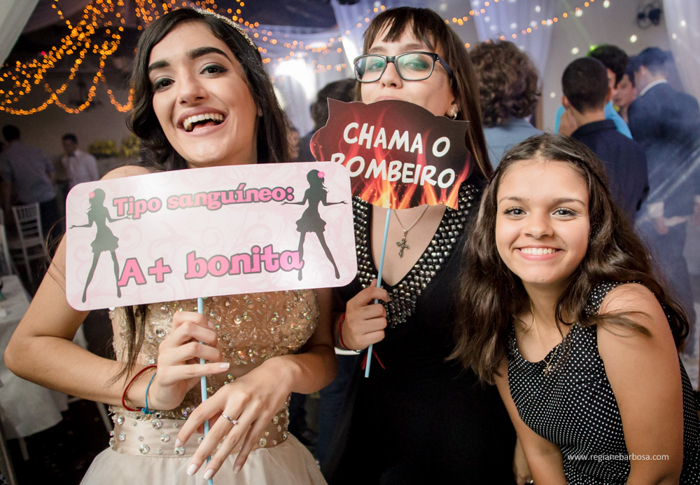 Debutante decoração azul tiffany e amarelo moveis espelhados de bom gosto pousada flor da serra cruzeiro sp regiane barbosa fotografia