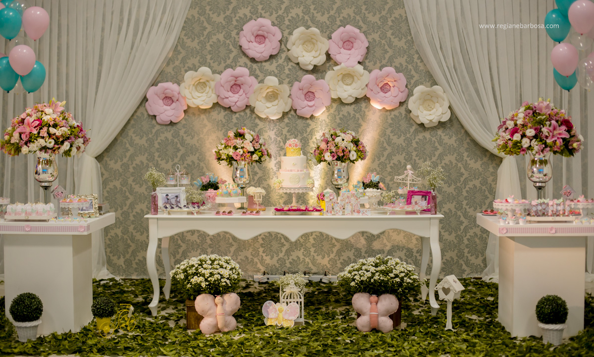 Aniversario de 1 Ano Jardim de Luxo Cores rosa azul amarelo verde tom pastel Fabrica de Sonhos Cruzeiro SP Regiane Barbosa Fotografia