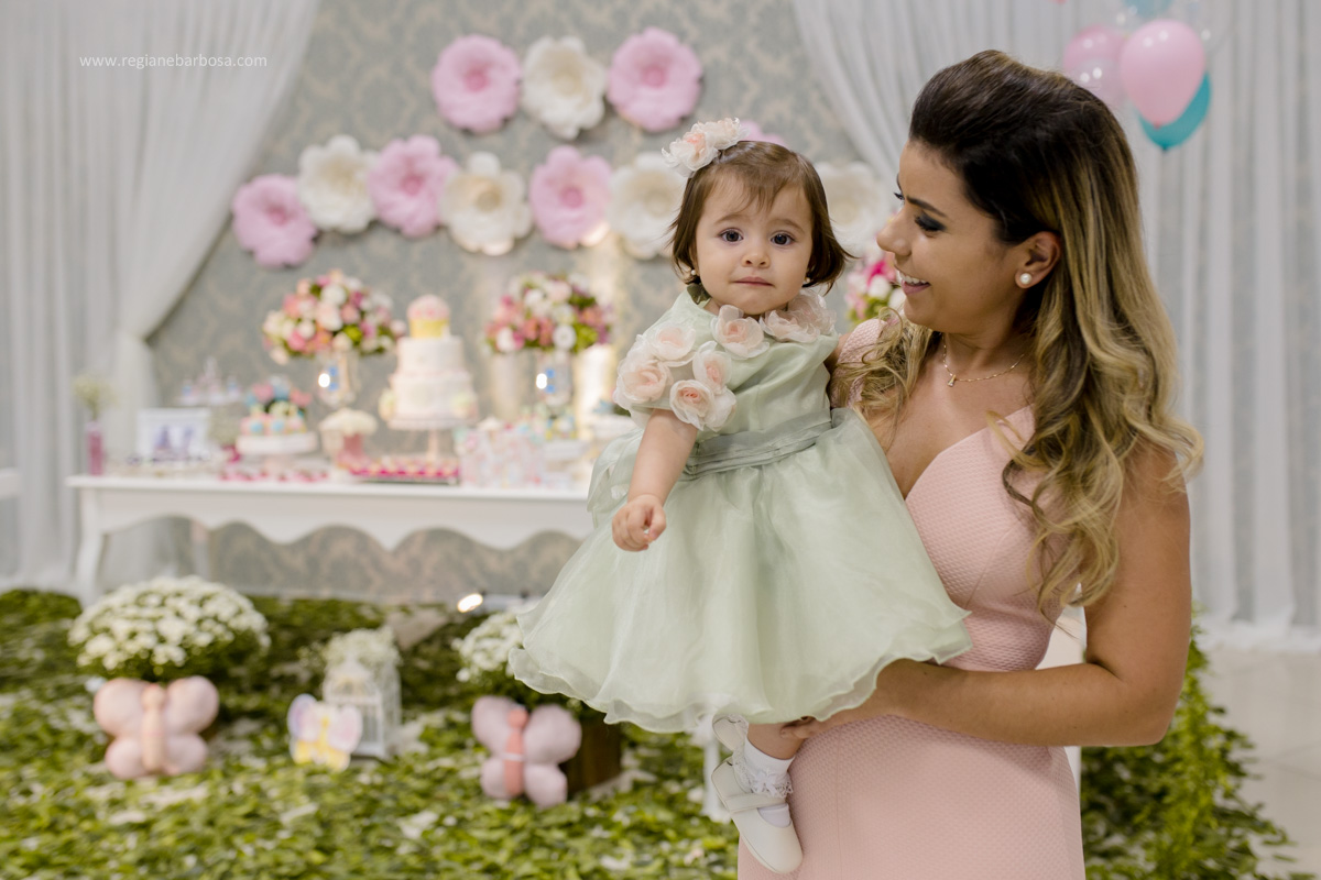 Aniversario de 1 Ano Jardim de Luxo Cores rosa azul amarelo verde tom pastel Fabrica de Sonhos Cruzeiro SP Regiane Barbosa Fotografia