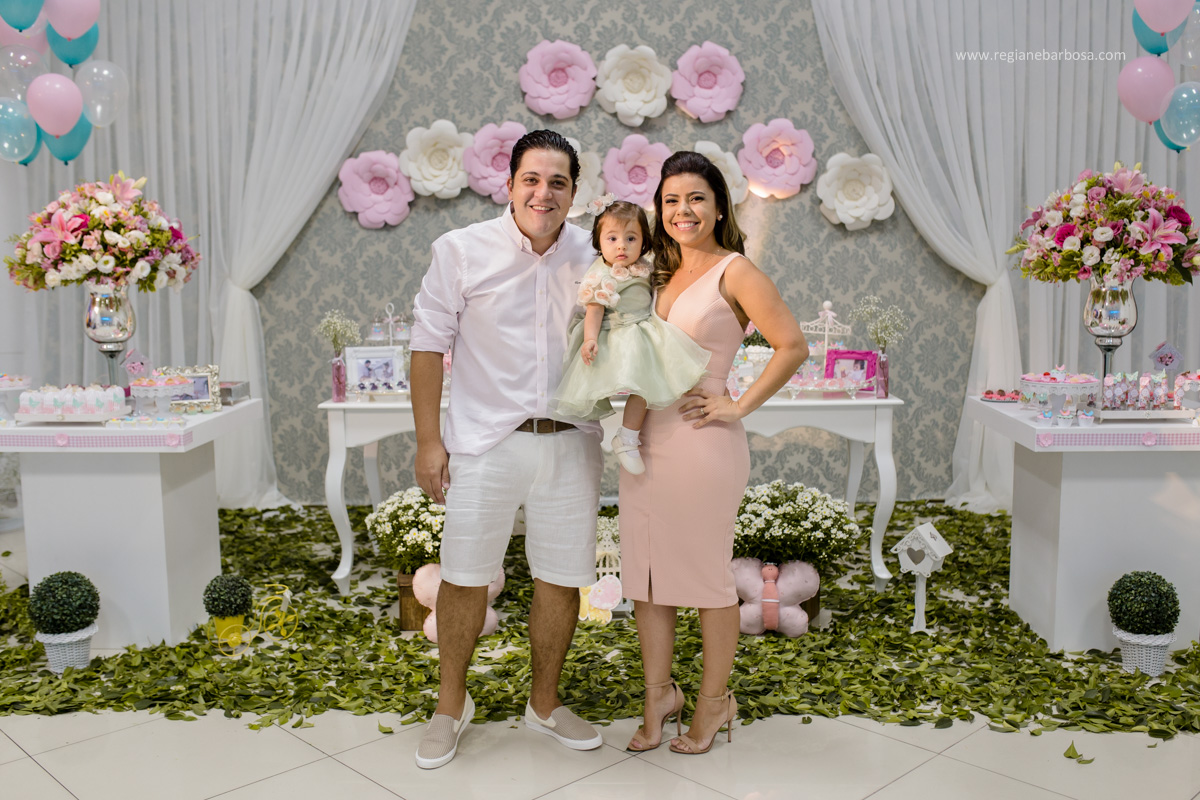 Aniversario de 1 Ano Jardim de Luxo Cores rosa azul amarelo verde tom pastel Fabrica de Sonhos Cruzeiro SP Regiane Barbosa Fotografia