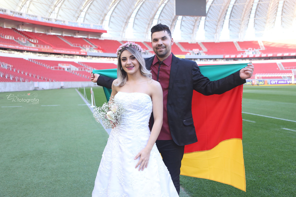sport club internacional - casal - trash the dress - érick e paula