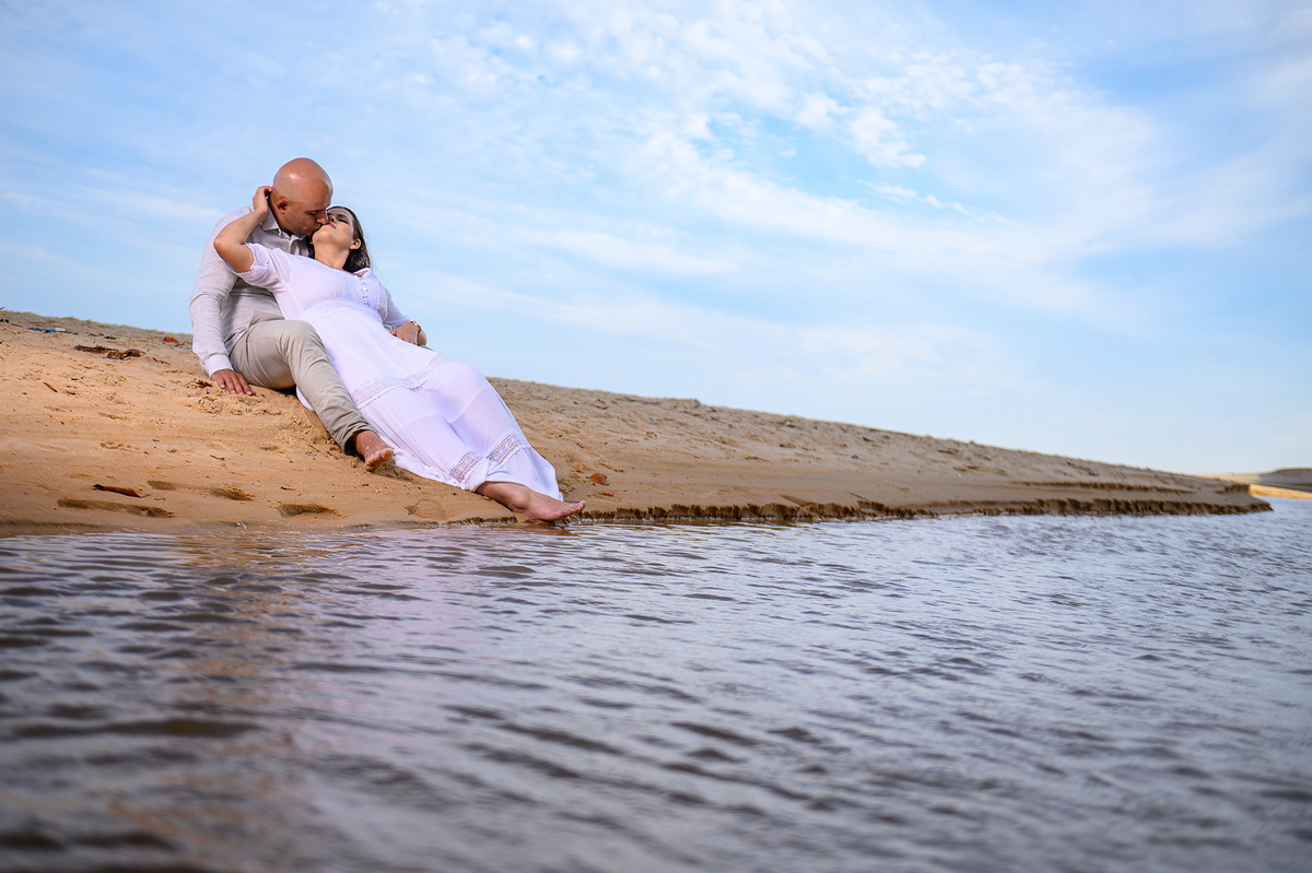 Ensaio de casal na praia