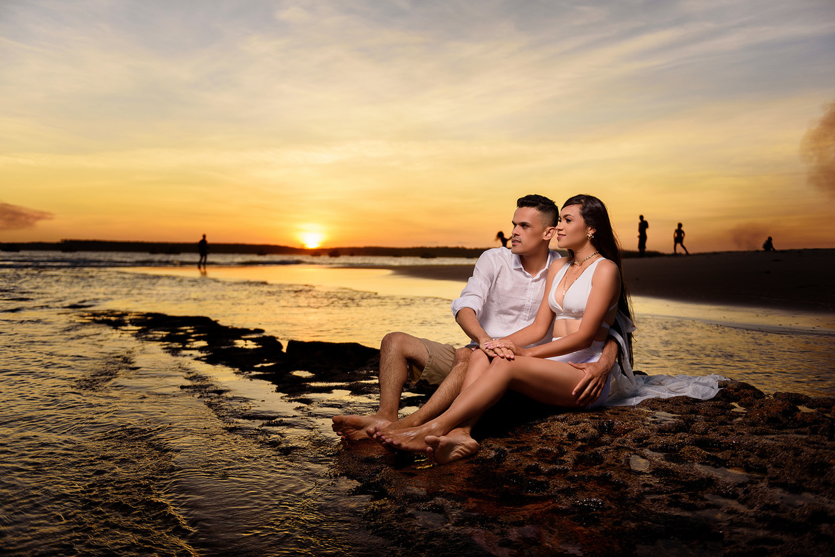 Ensaio de casal na praia