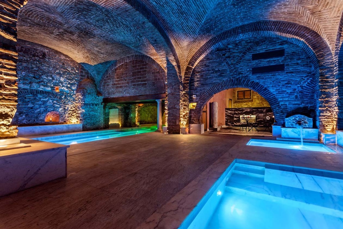 In acqua Veritas, banhos romanos, Évora SPA, piscina interior, Massagens