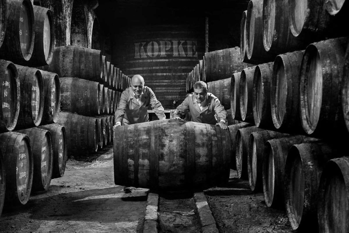 Vinho do Porto; Porto; Kopke; Vila Nova Gaia; Caves; Estágio; Barricas;