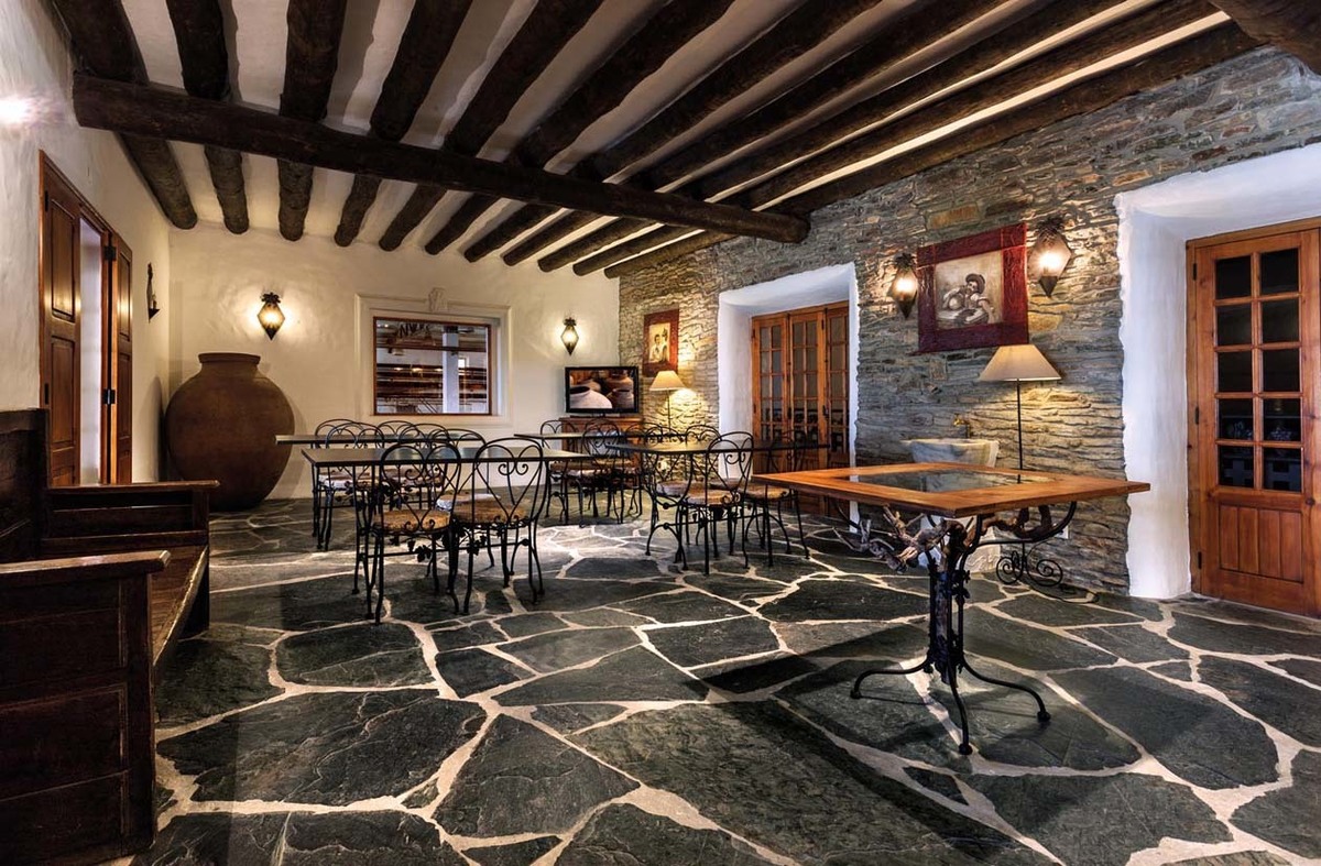 alentejo, vinhas, vinho, portugal, enologia, paisagem, joao portugal ramos, estremoz, rota dos vinhos, castas, enólogo, adega, pipa, wine, winery