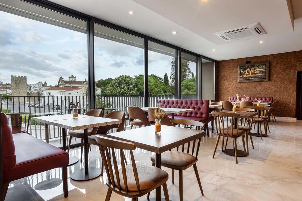 hotel, alentejo, évora, portugal, o cante, fotografia, profissional, hotelaria, bar, restaurante, piscina, pequeno almoço, drone, cortiça, tradicional, decoração