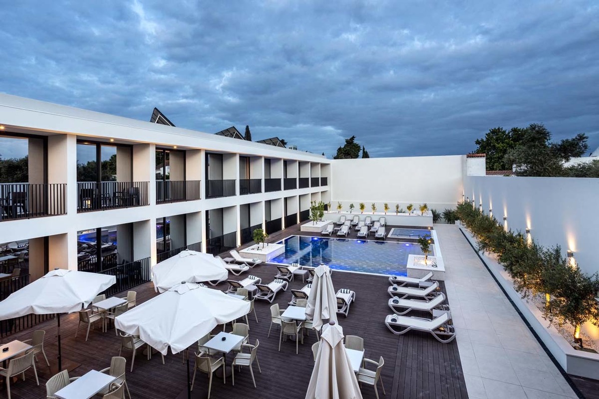 hotel, alentejo, évora, portugal, o cante, fotografia, profissional, hotelaria, bar, restaurante, piscina, pequeno almoço, drone, cortiça, tradicional, decoração