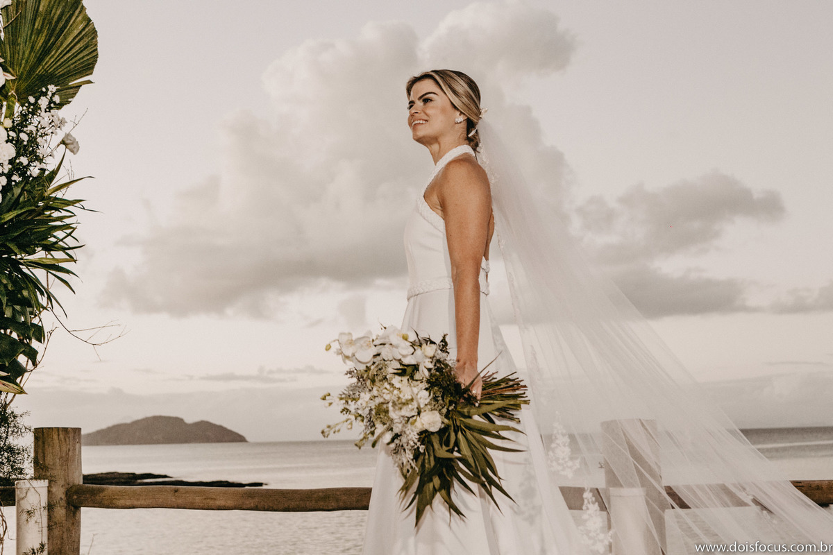Casamento em Búzios -  RJ | Praia da Tartaruga | Ana e Bernardo.