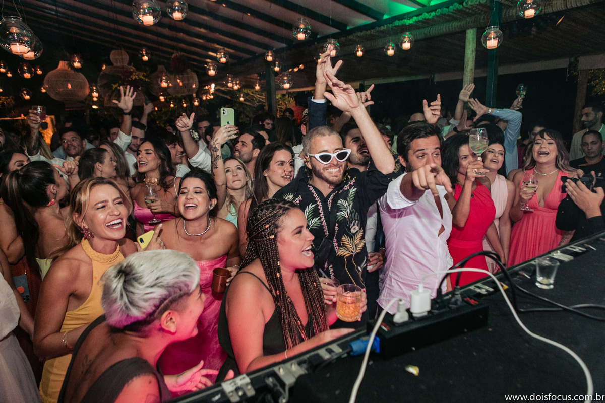 Casamento em Búzios -  RJ | Praia da Tartaruga | Ana e Bernardo.