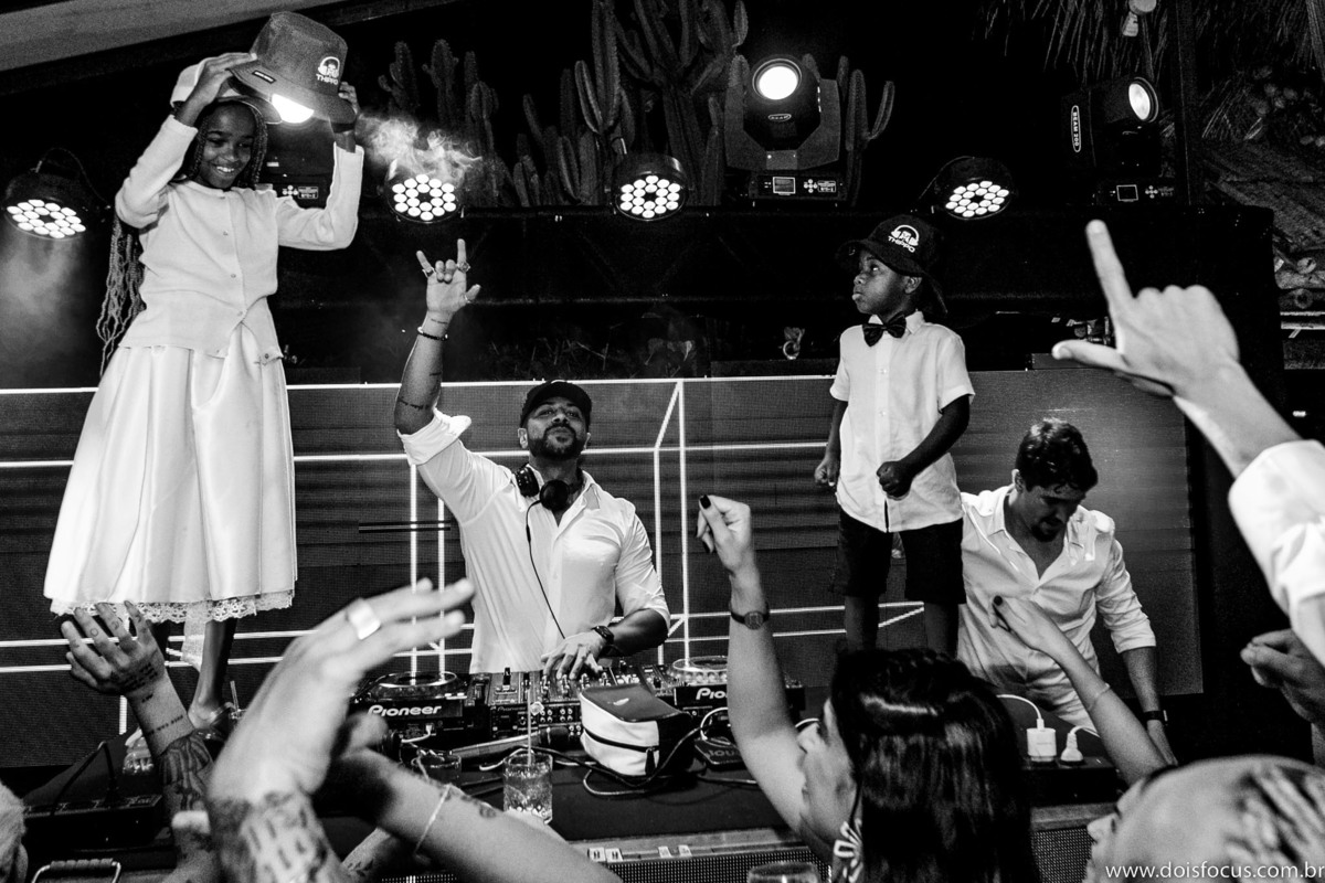 Casamento em Búzios -  RJ | Praia da Tartaruga | Ana e Bernardo.