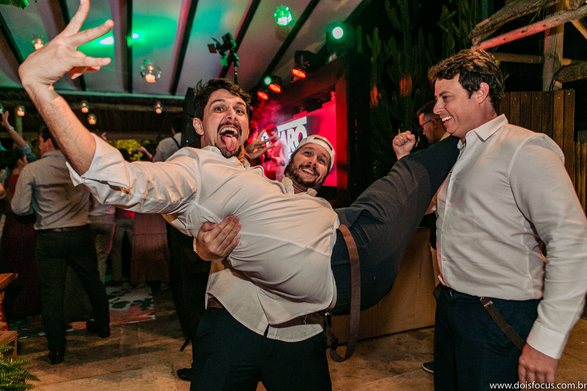 Casamento em Búzios -  RJ | Praia da Tartaruga | Ana e Bernardo.
