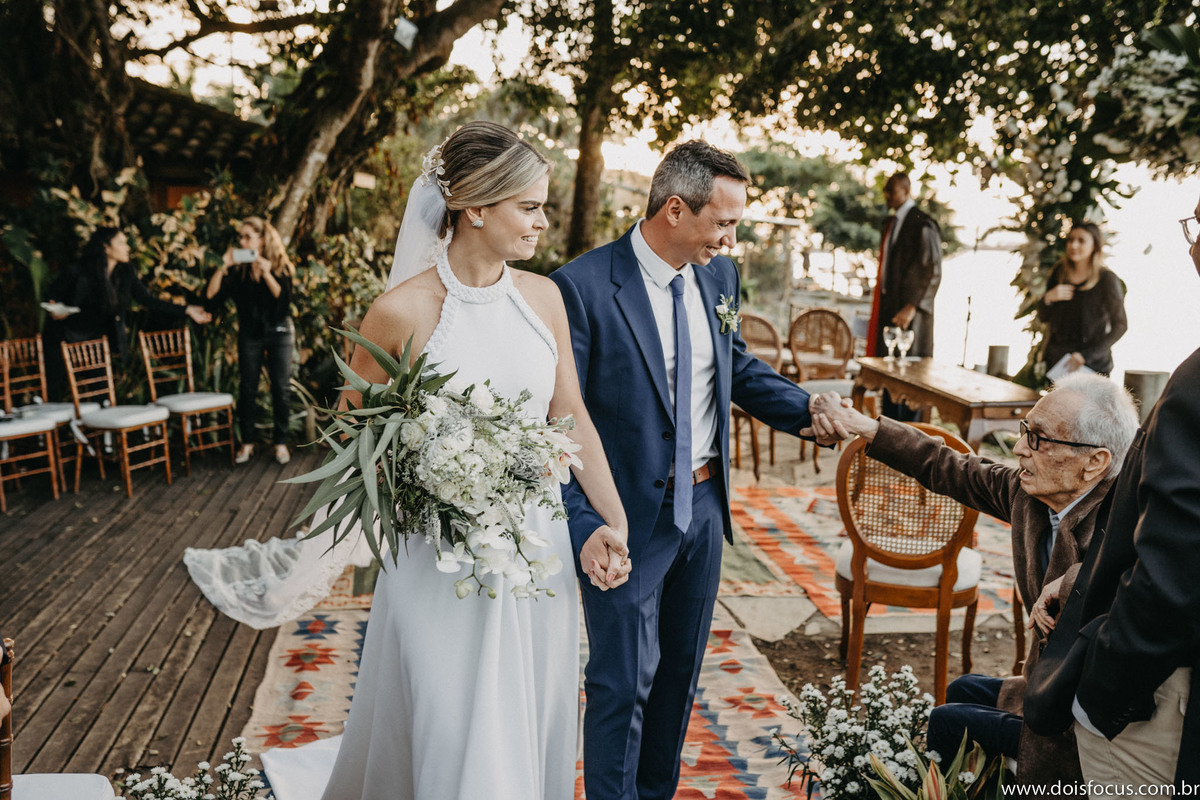 Casamento em Búzios -  RJ | Praia da Tartaruga | Ana e Bernardo.