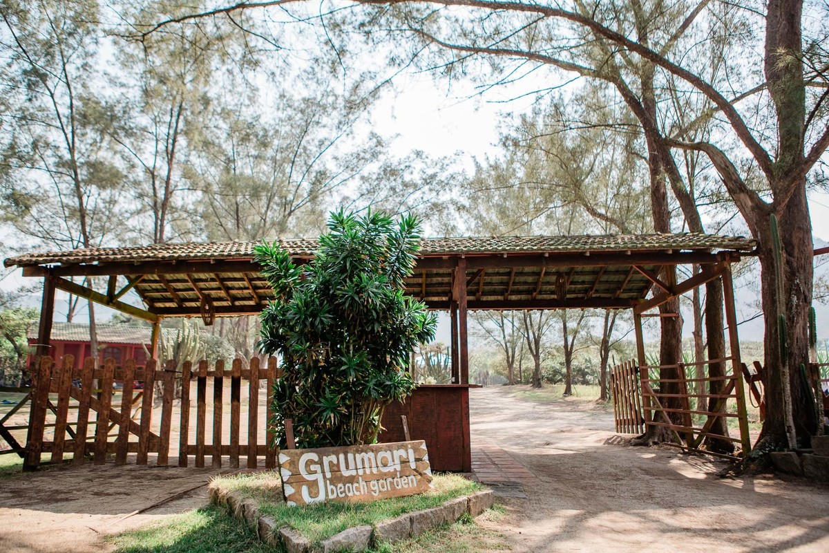 Rio de Janeiro - Casamento ao ar livre | Bianca e Felipe | Grumari Beach Garden
